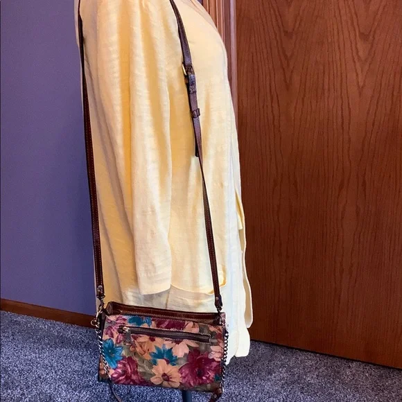 Patricia Nash Crossbody and Shoulder Fresco Bouquet Collection Leather Bag